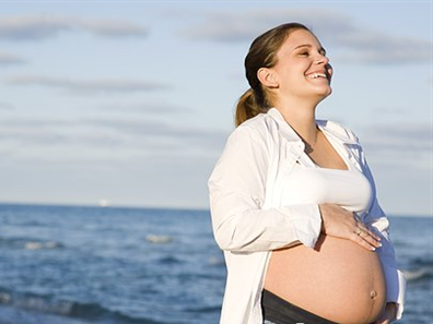 NYC纽约国际谈喂养，哺乳期生气会影响母乳质量