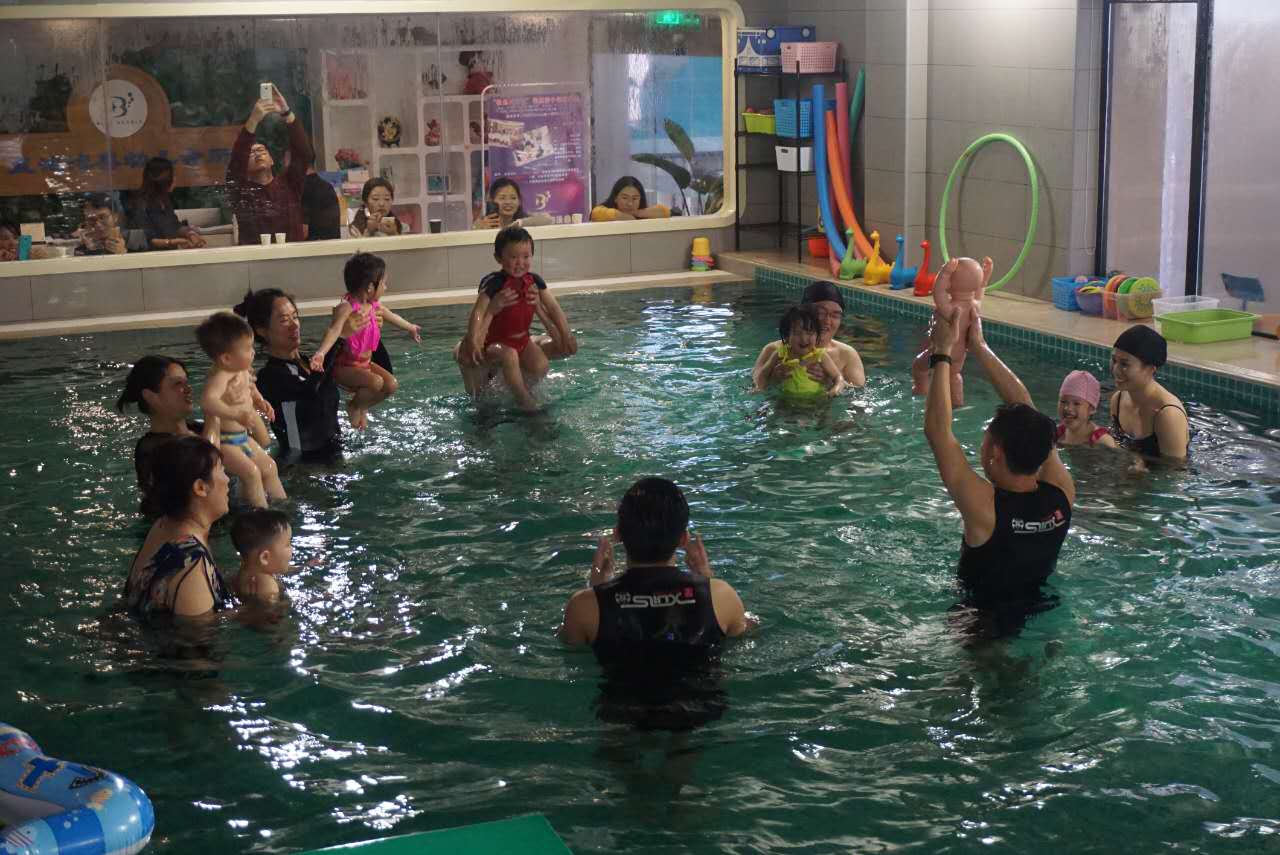NYC纽约国际上海仲盛中心：亲子游泳小达人活动回顾