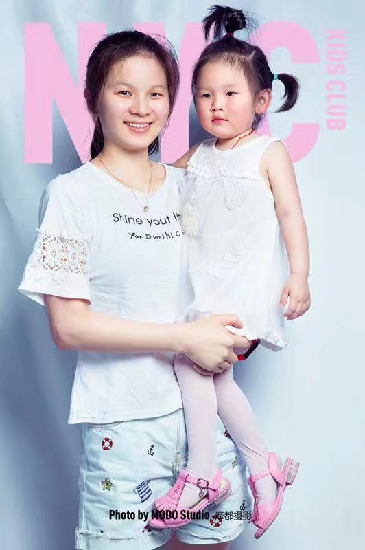 NYC纽约国际远洋乐堤港中心辣妈派对杂志封面
