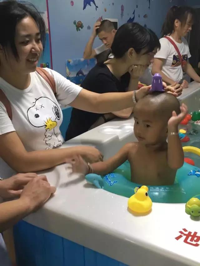 NYC纽约国际深圳宝能太古城中心：活动回顾 | 泳池派对你参加了吗？