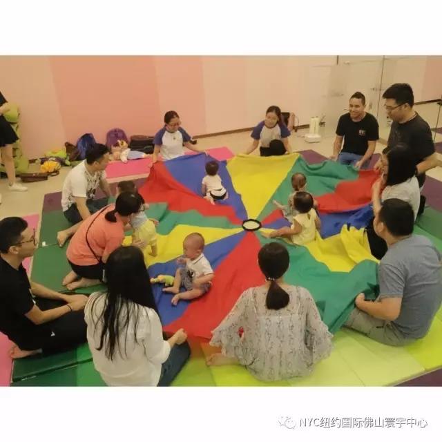 NYC国际早教佛山寰宇城中心：活动回顾 | 缤纷亲子嘉年华
