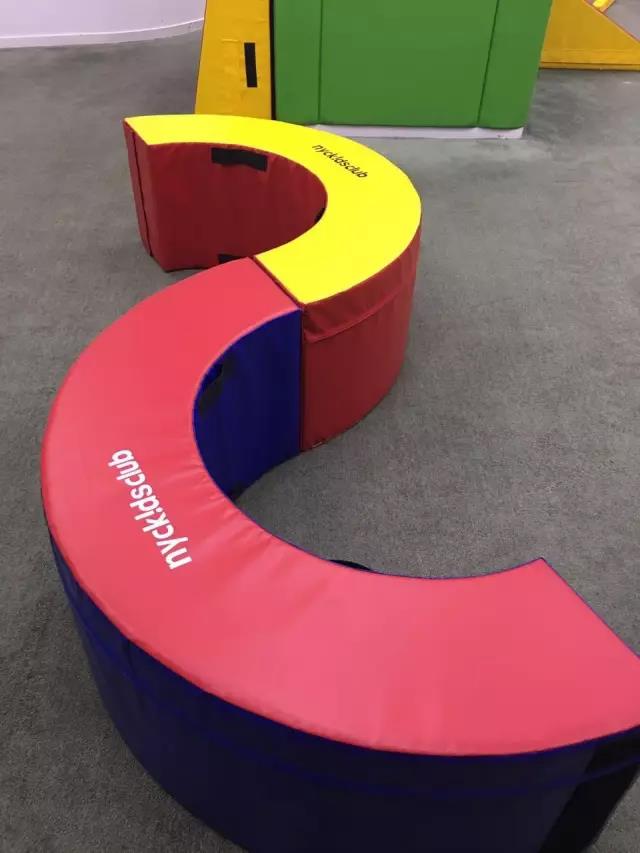 NYC国际早教江苏昆山九方城中心：Free Play教具的各种玩法，不知道就亏大了！