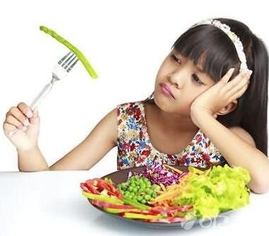 天气热宝宝食欲不振怎么办