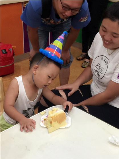 8月宝宝生日会 8月宝宝生日会