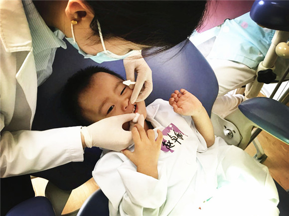 宝宝牙齿保健