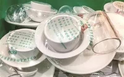 出门吃饭"开水洗碗"能杀菌？错了！这才是正确消毒方法