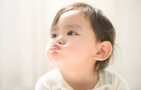 专家专栏 | 孩子总爱打人怎么办？