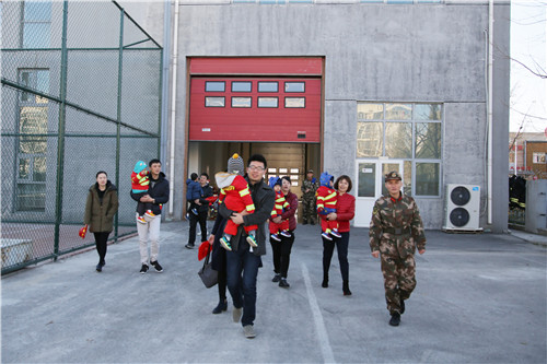 NYC纽约国际北京西红门早教中心小小消防员职业体验预告