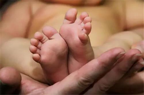 NYC纽约国际大连印象城早教中心：掌握6个触觉训练游戏，在家也能做感统
