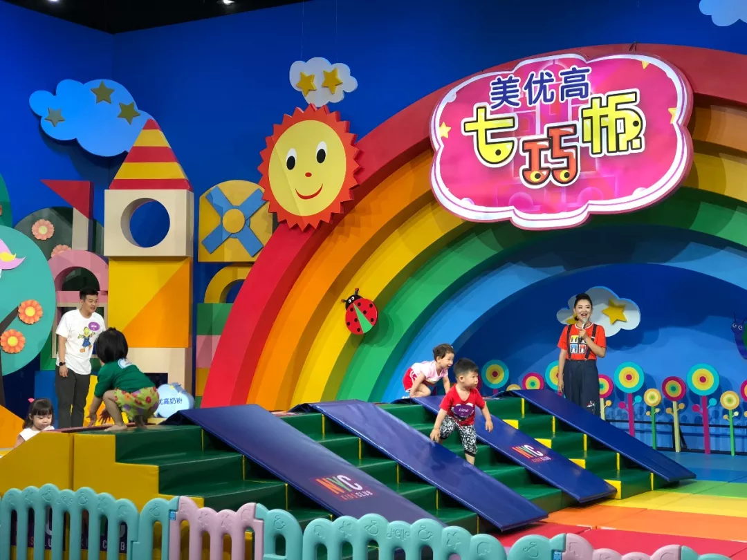 NYC唐山福地早教中心：央视《七巧板》，看纽约国际宝宝们大显身手！