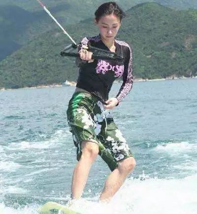 NYC纽约国际唐山福地早教中心：38岁张柏芝宣布3胎产子：孩子是最好的礼物~