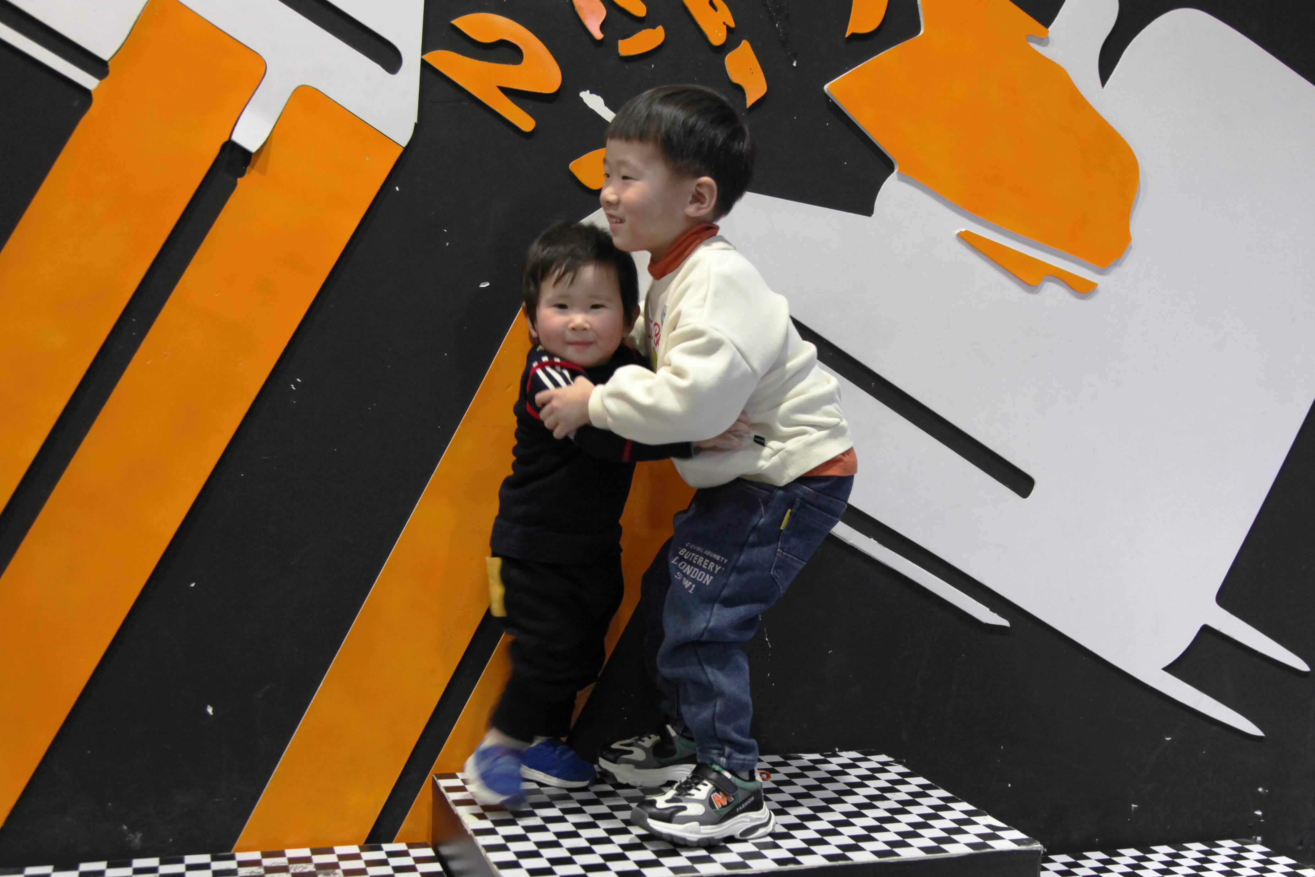 12.13疯狂赛车手 12.13疯狂赛车手