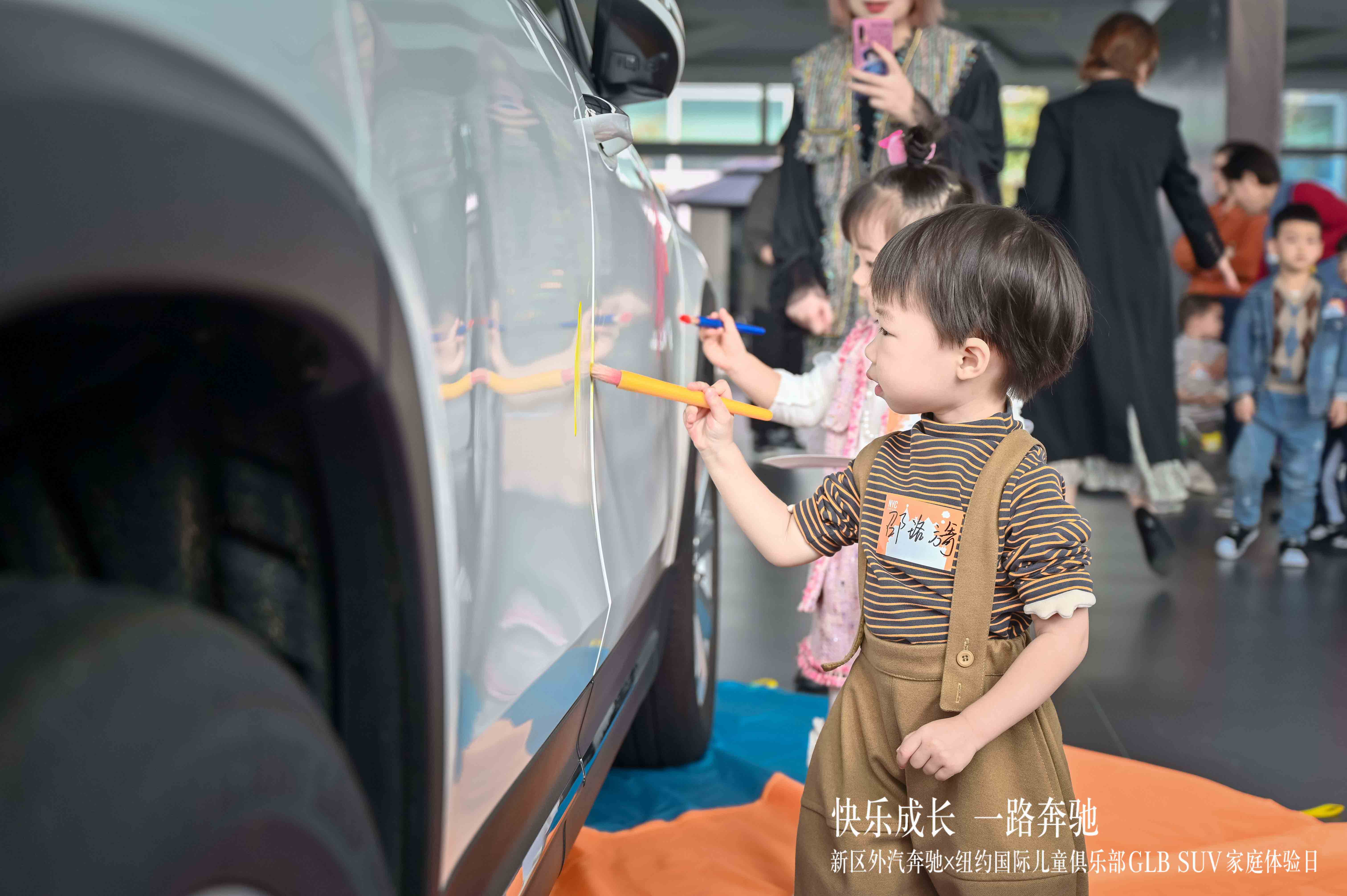 10.17汽车涂鸦 10.17汽车涂鸦